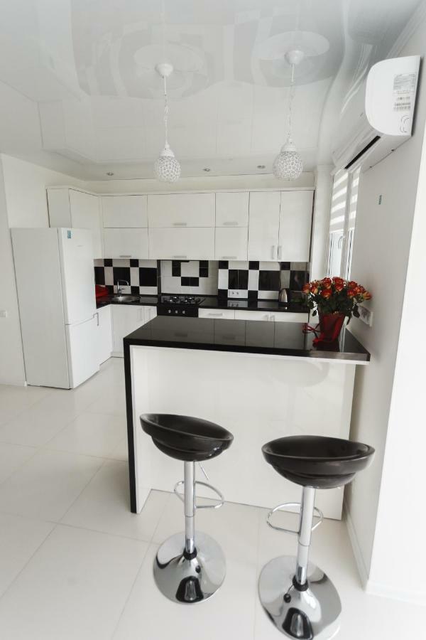 Апартаменты Вероника Kamianets-Podilsky Extérieur photo